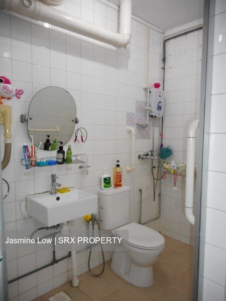 Blk 81A Lorong 4 Toa Payoh (Toa Payoh), HDB 5 Rooms #188482982